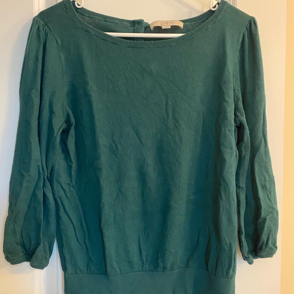 Women’s sweater